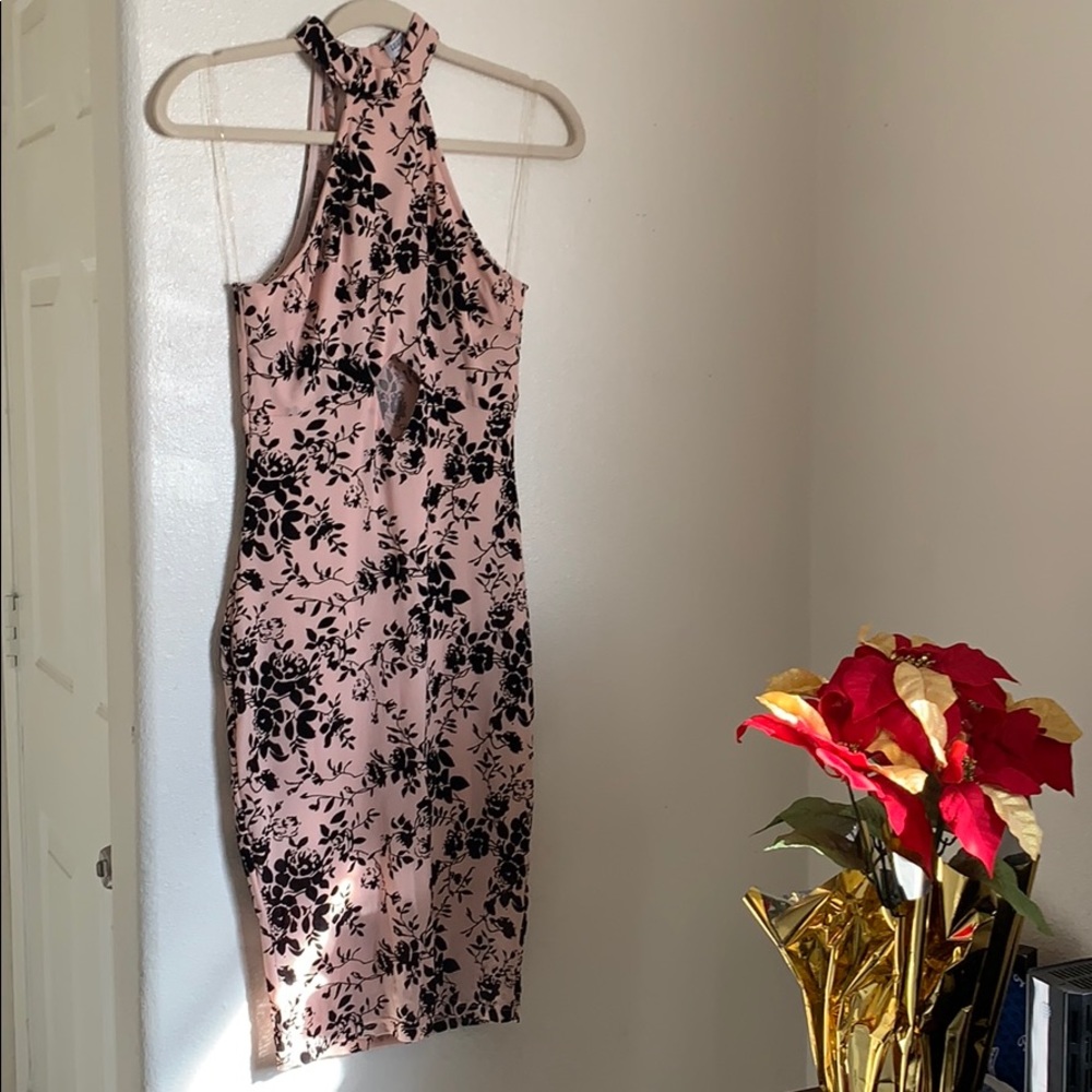 Fashion Nova Midi dress, stretchy
